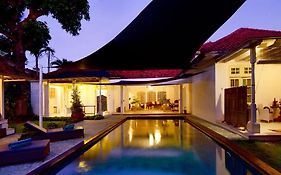 Kolonial House